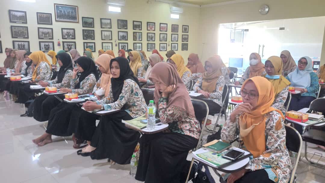 BMD Syariah Gelar Pembinaan untuk Tingkatkan Pelayanan dan Pemahaman Tugas Customer Service